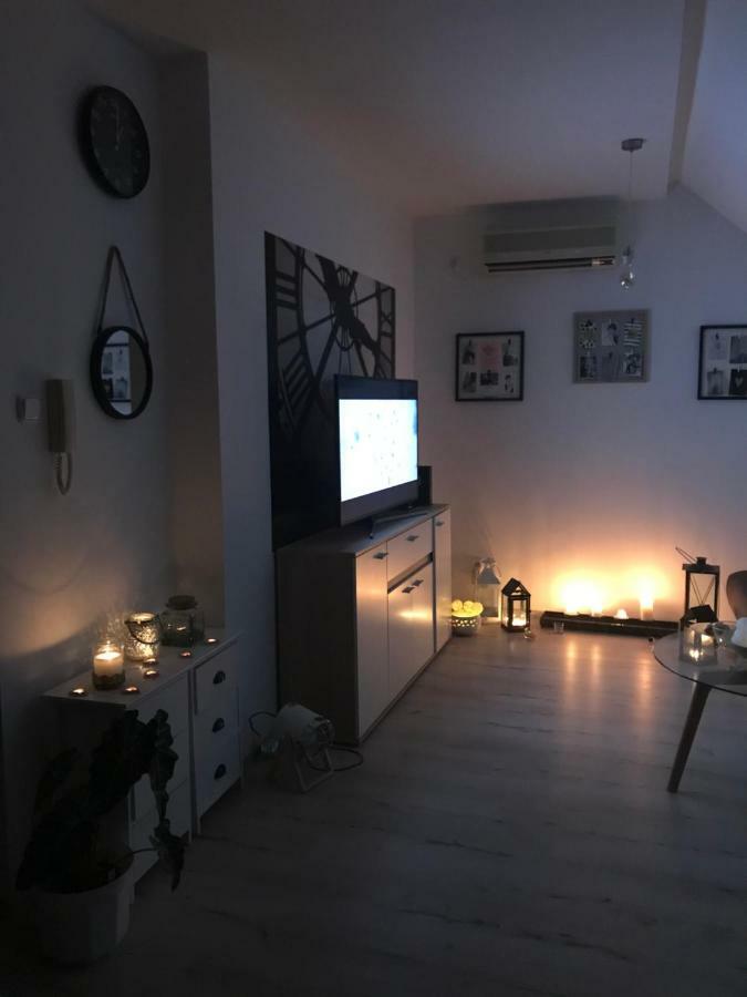 Arany Apartman แซแก็ด ภายนอก รูปภาพ